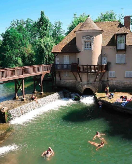 Beautiful F2 Apartment 5 Stops By Train From Paris Moret-sur-Loing Buitenkant foto